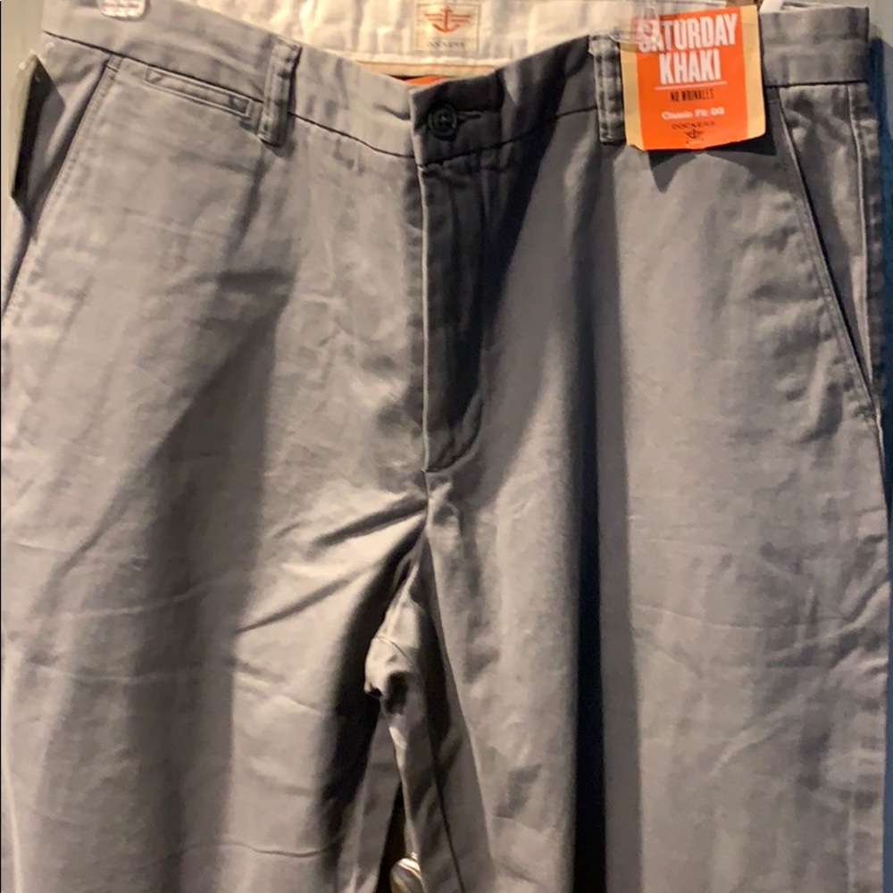 New Men’s Saturday KHAKI Dockers 36x34